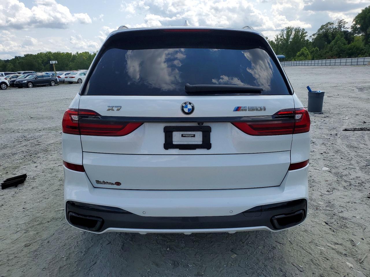 2022 BMW X7 M50I - zdjęcie 6