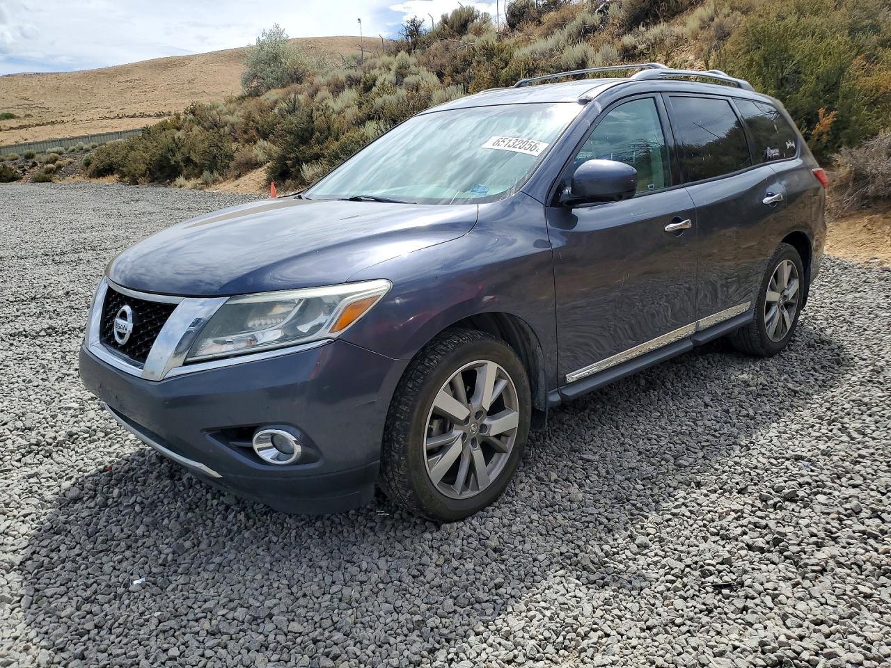 2014 Nissan Pathfinder S - zdjęcie główne