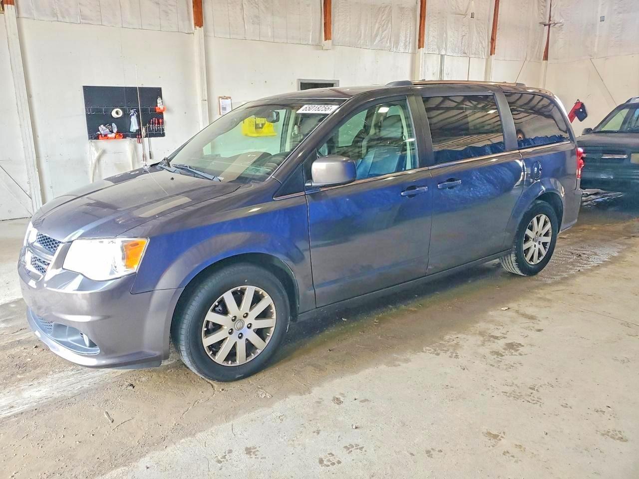 2020 Dodge Grand Caravan Sxt - zdjęcie główne