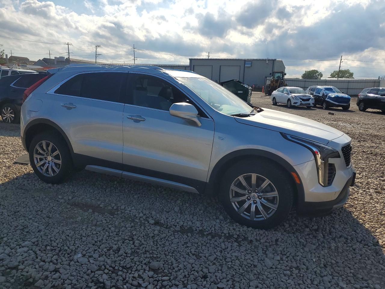 2020 Cadillac Xt4 Premium Luxury - zdjęcie 4