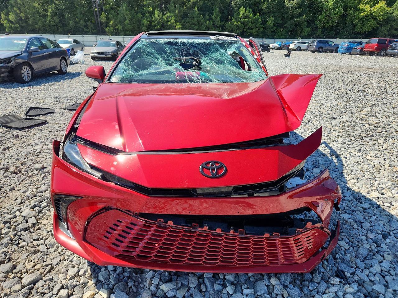 2025 Toyota Camry Xse - zdjęcie 5