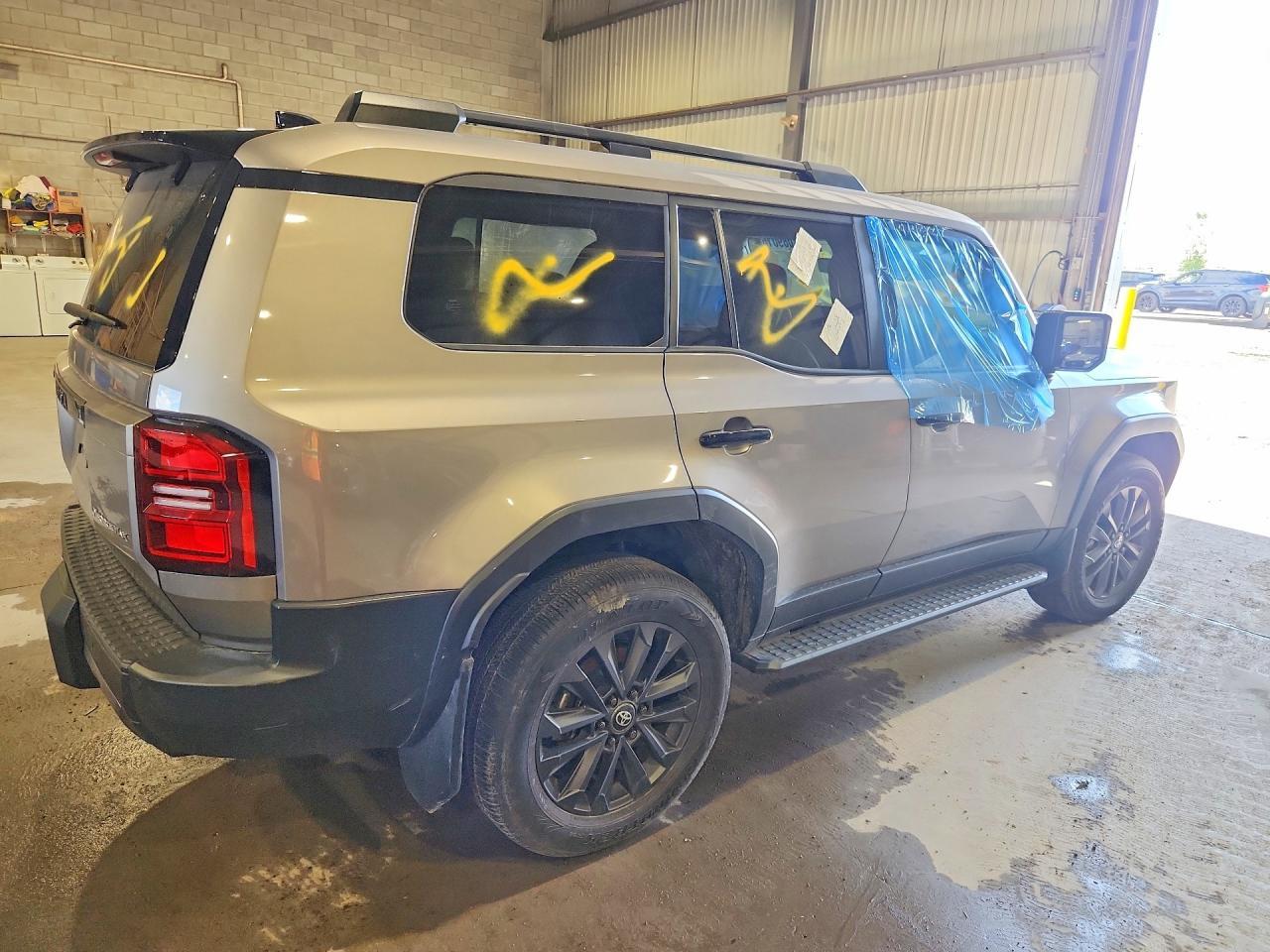 2024 Toyota Land Cruiser - zdjęcie 3