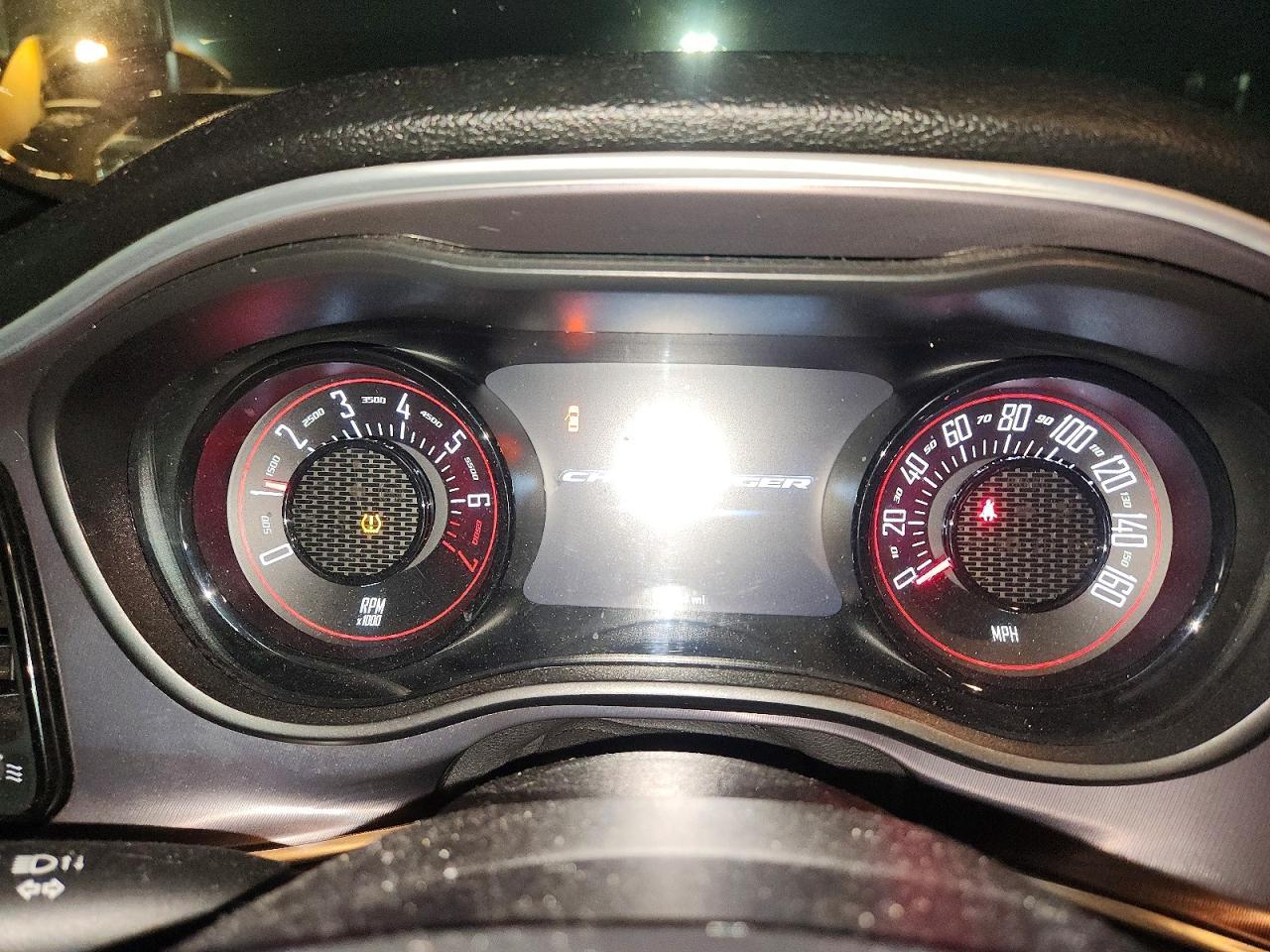 2020 Dodge Challenger Sxt - zdjęcie 9