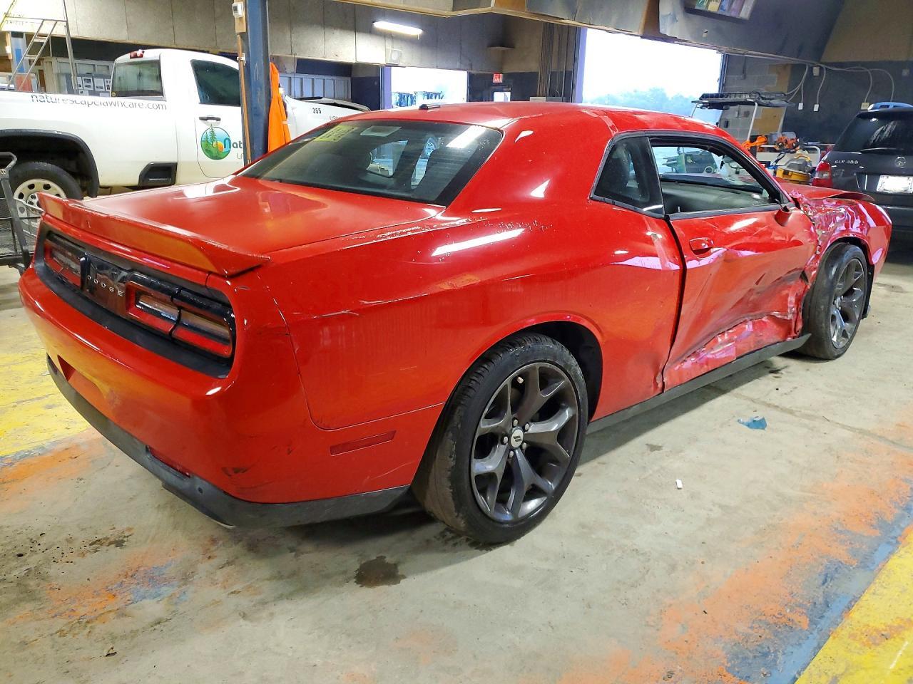 2019 Dodge Challenger R/T - zdjęcie 3