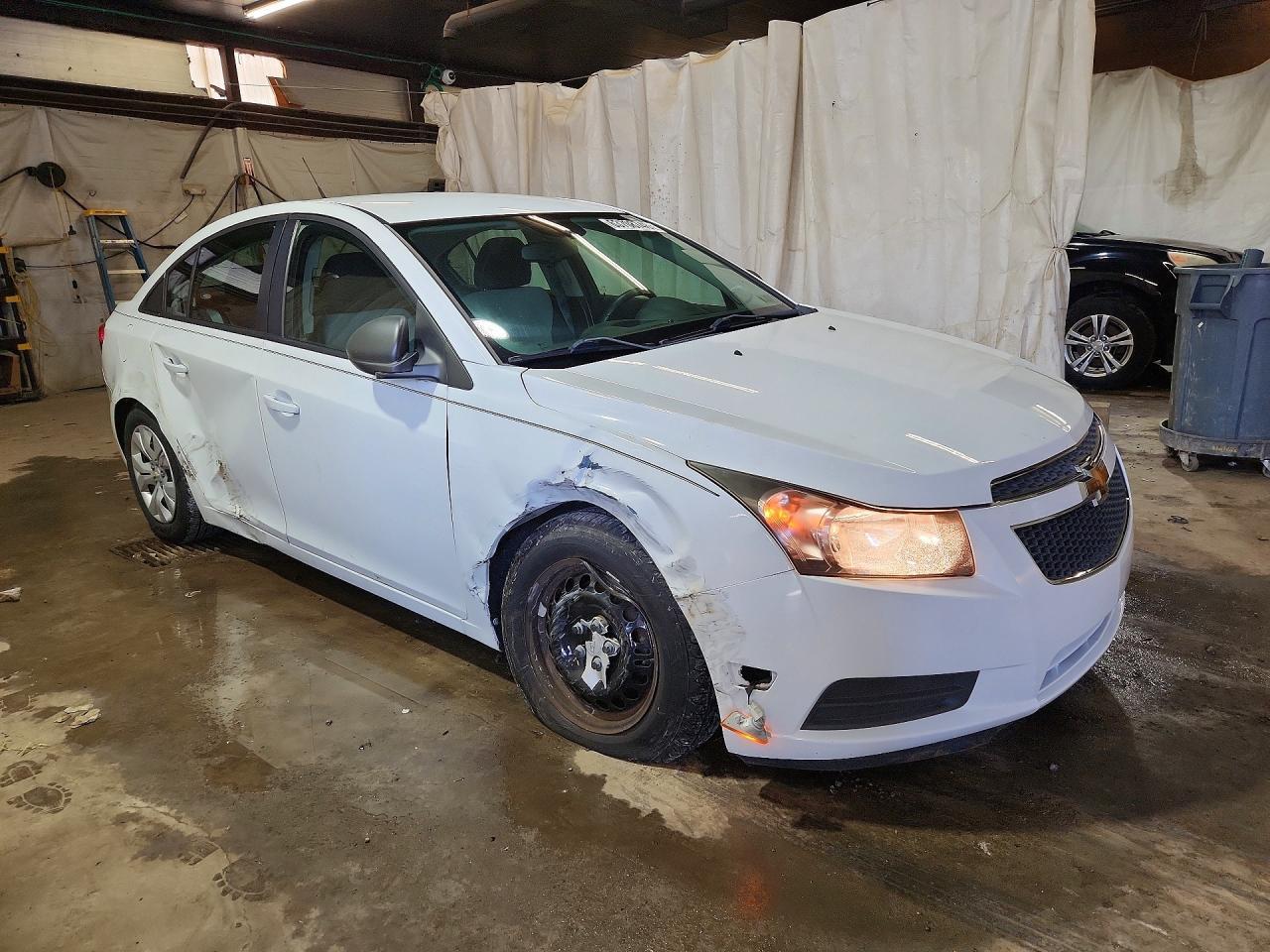 2013 Chevrolet Cruze Ls - zdjęcie 4