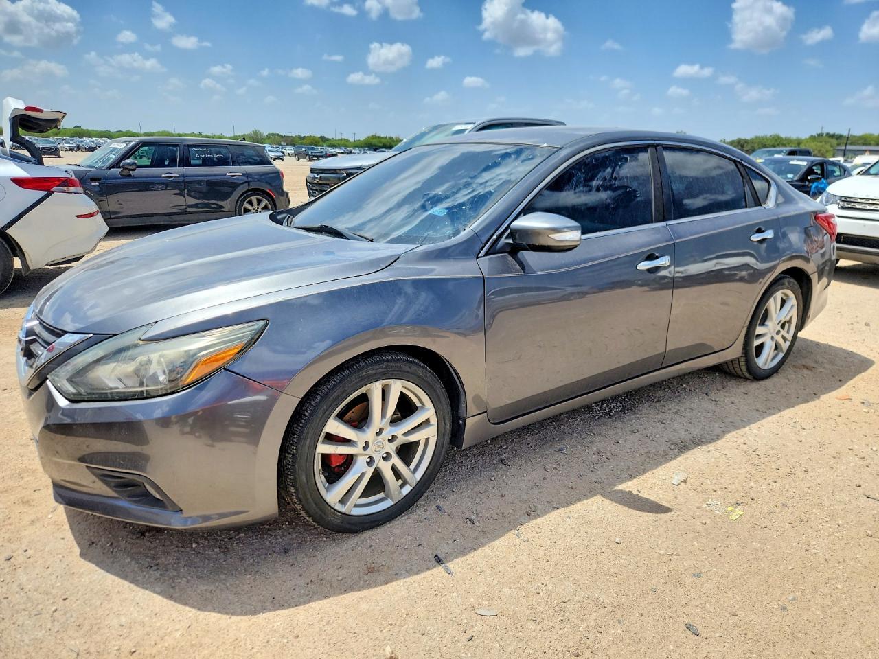 2017 Nissan Altima 3.5 Sl - zdjęcie główne