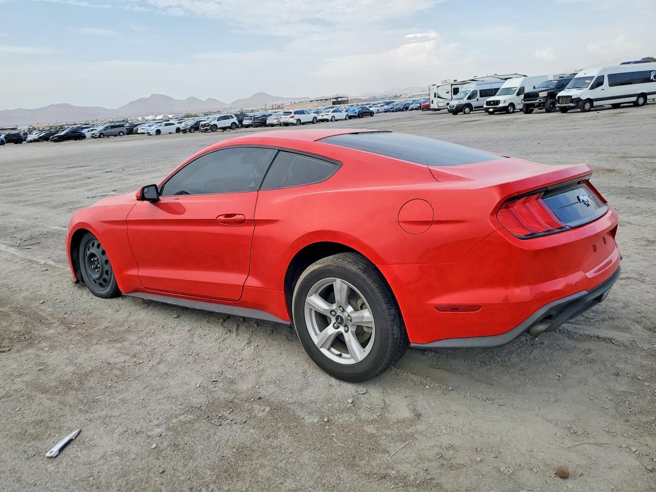 2018 Ford Mustang - zdjęcie 2