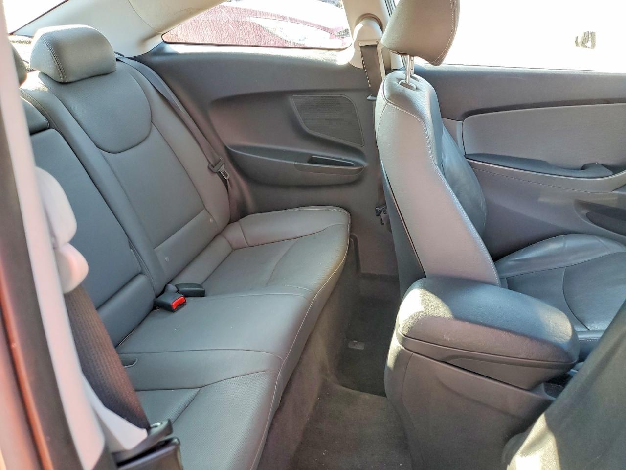 2014 Hyundai Elantra Coupe Base - zdjęcie 10