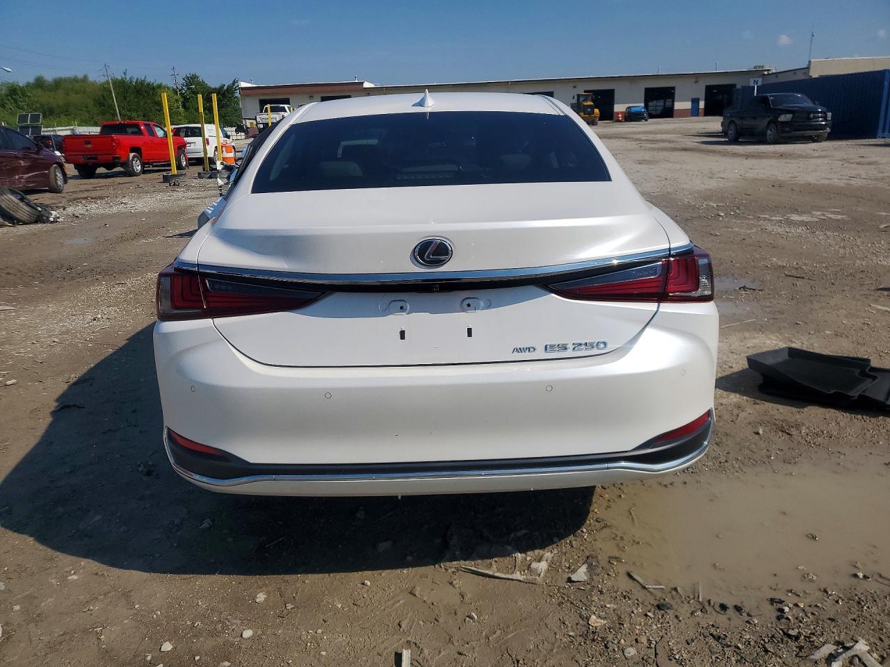 2021 Lexus Es 250 Base - zdjęcie 6