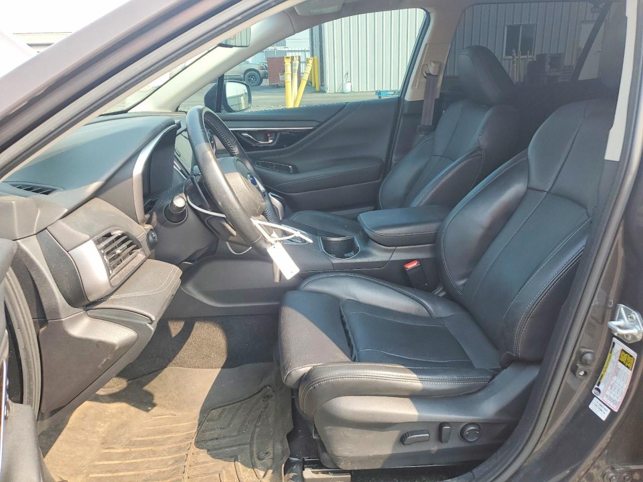 2021 Subaru Outback Limited - zdjęcie 7