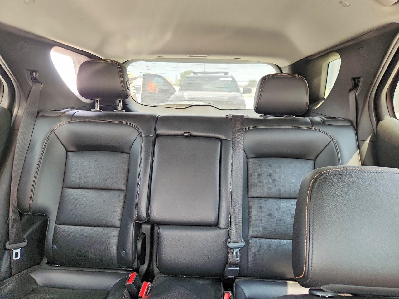 2019 Chevrolet Equinox Premier - zdjęcie 10