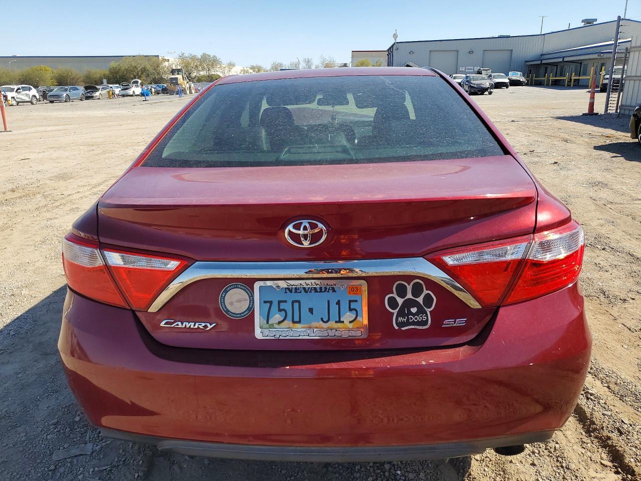 2017 Toyota Camry Se - zdjęcie 6