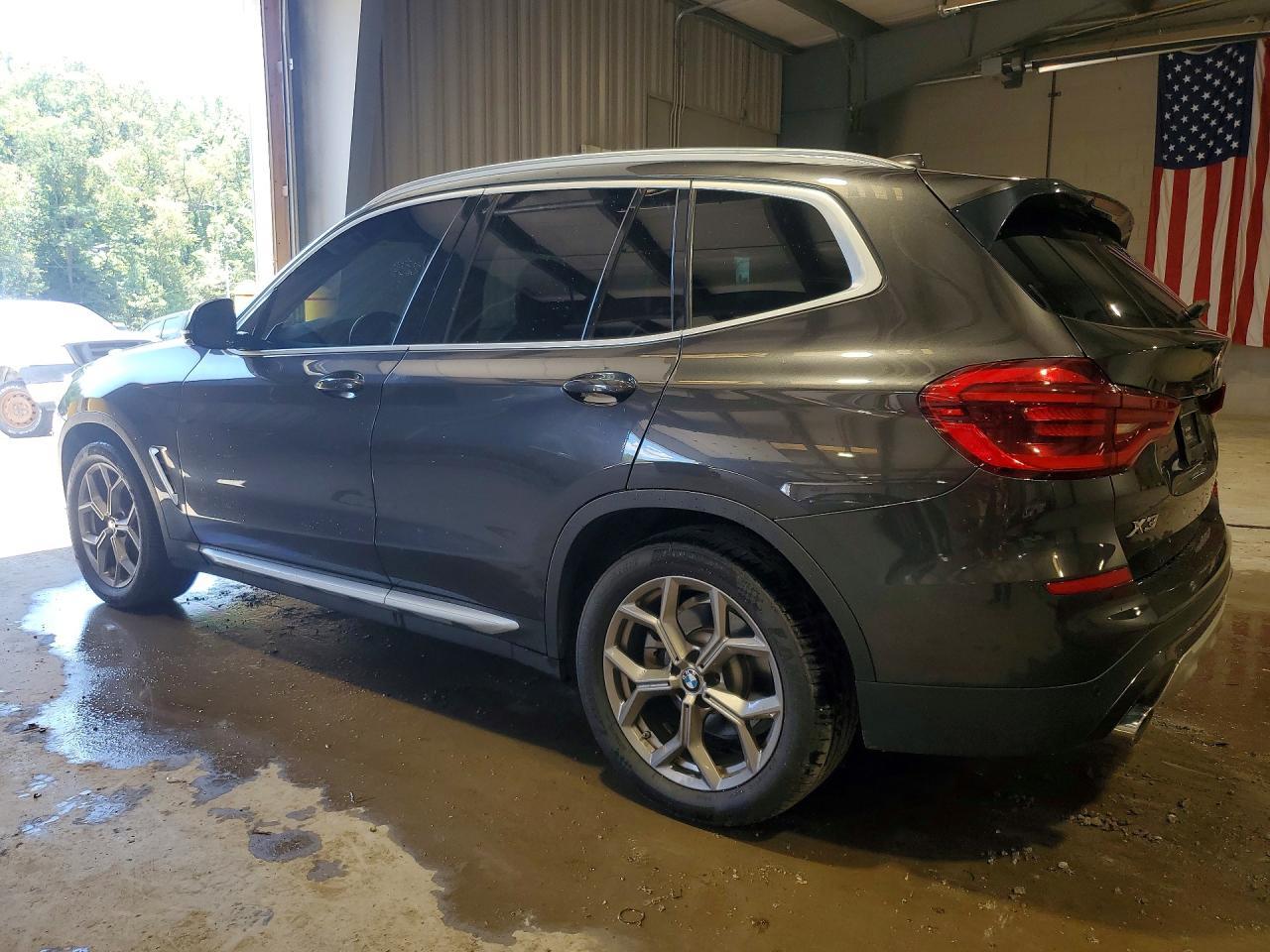 2020 BMW X3 xDrive30I - zdjęcie 2