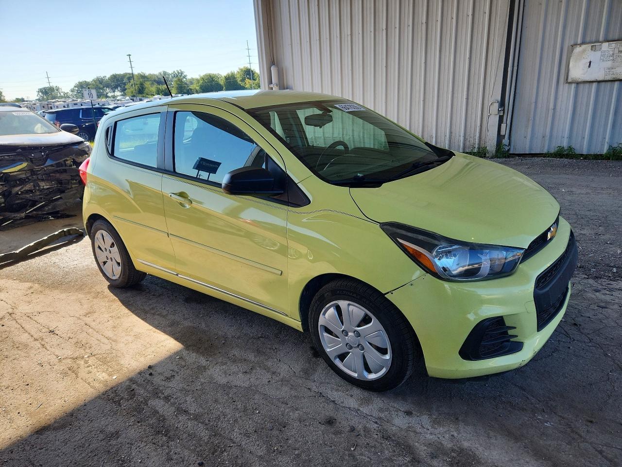 2017 Chevrolet Spark Ls - zdjęcie 4