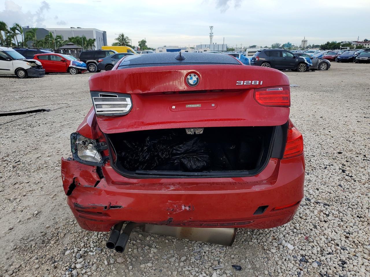2013 BMW 328I - zdjęcie 6