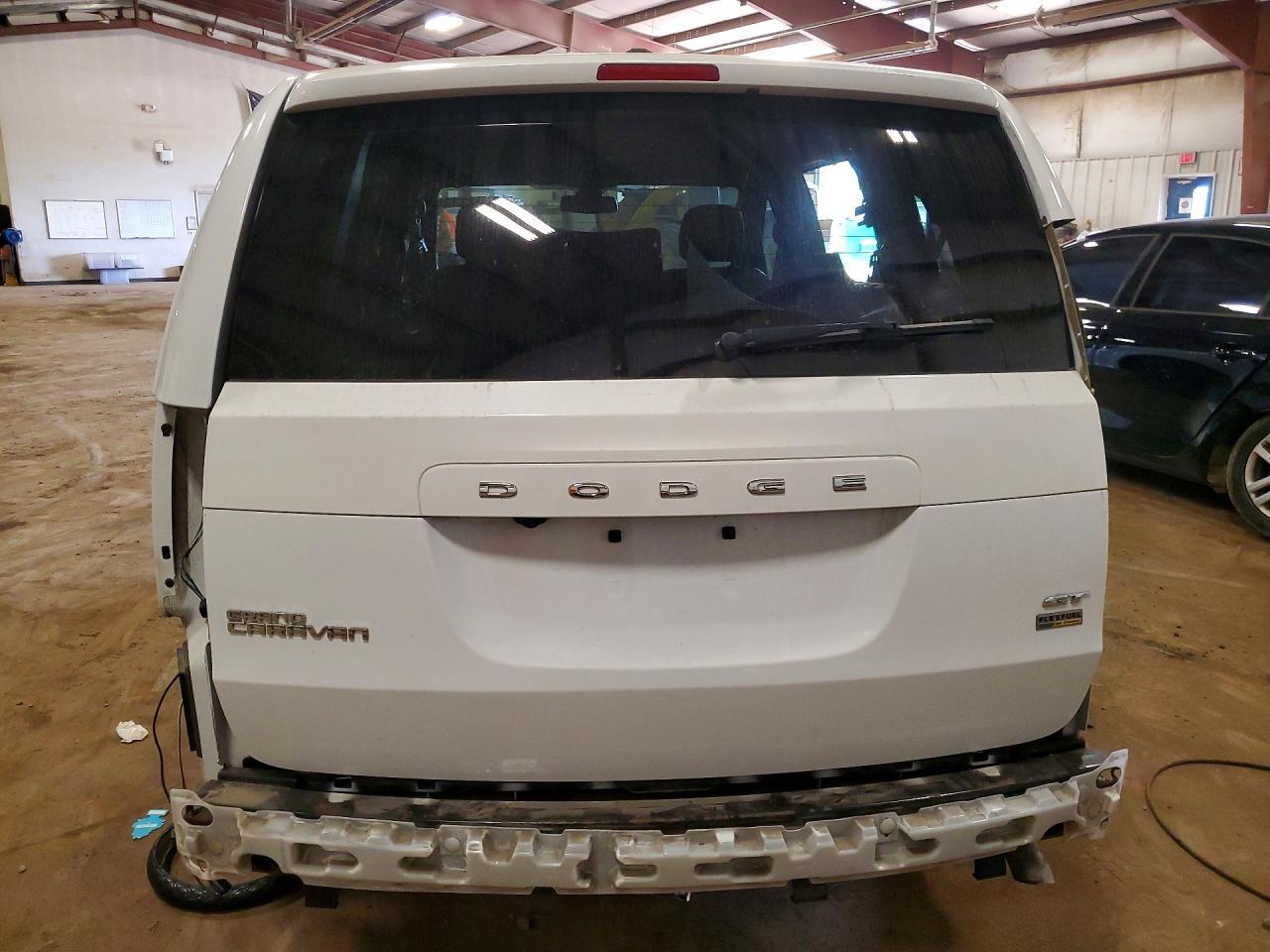 2019 Dodge Grand Caravan Gt - zdjęcie 6