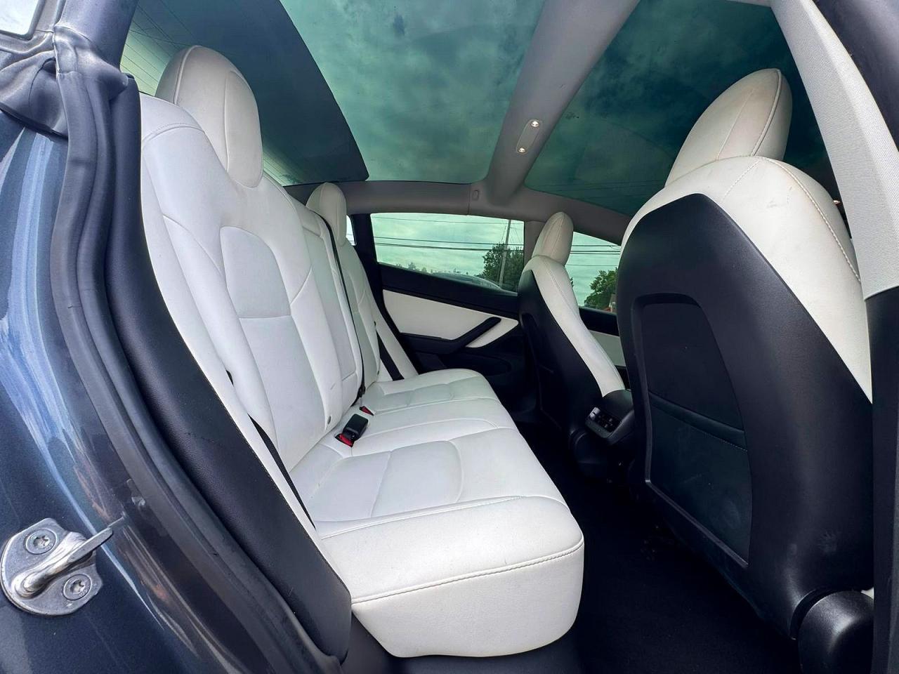 2021 Tesla Model 3 - zdjęcie 6