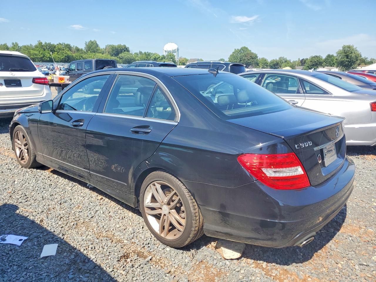 2014 Mercedes-Benz C 300 4Matic - zdjęcie 2