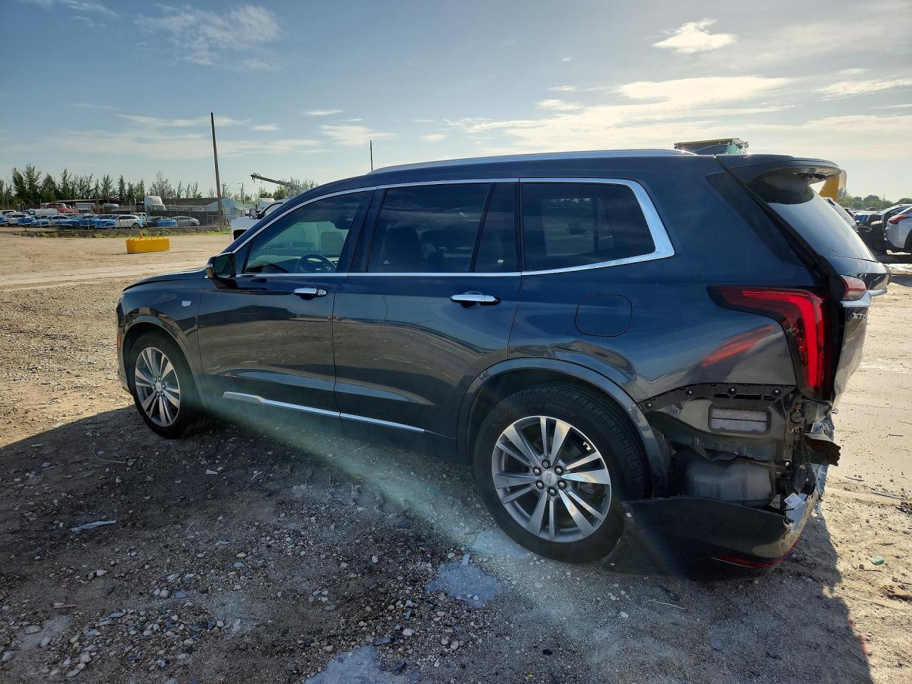 2020 Cadillac Xt6 Premium Luxury - zdjęcie 2