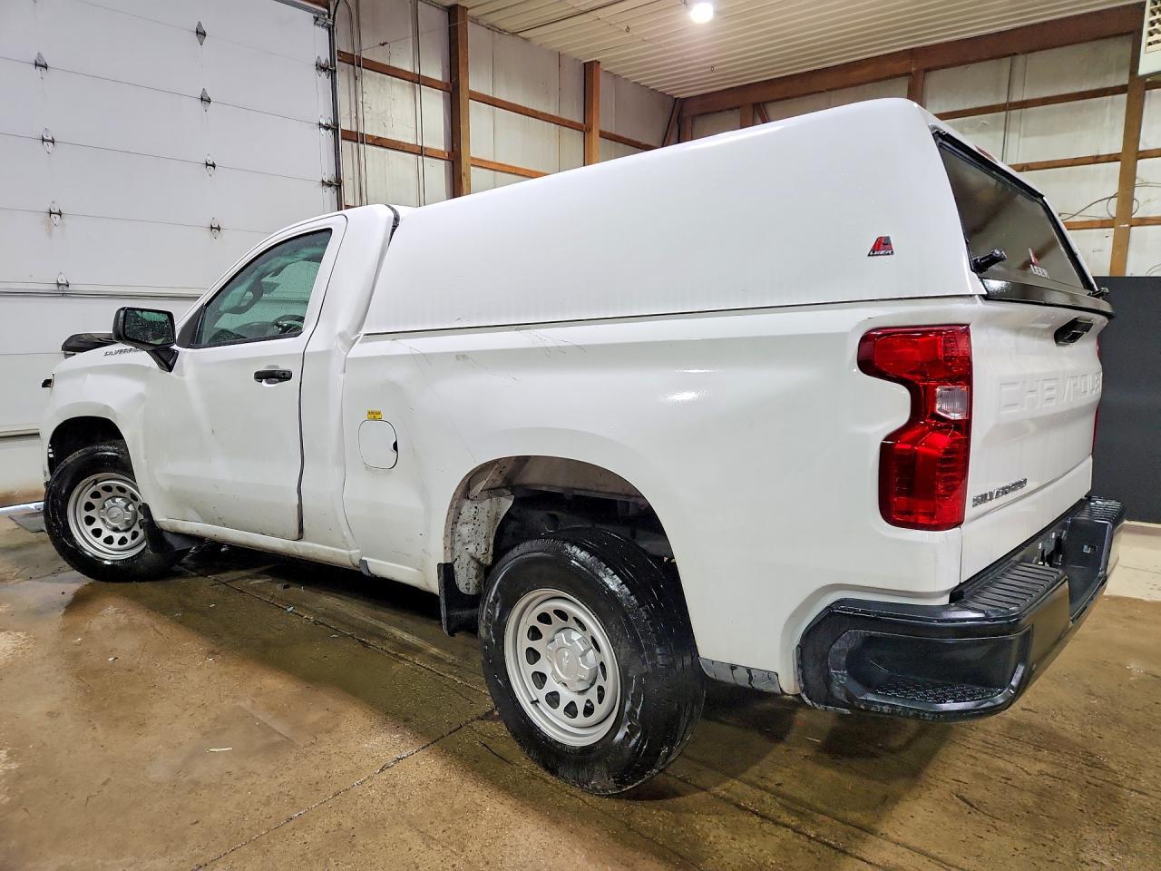 2026 Chevrolet Silverado C1500 - zdjęcie 2