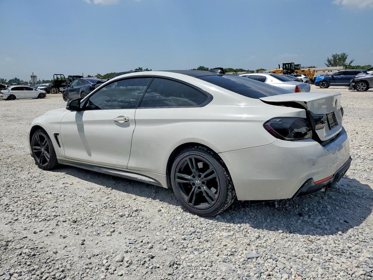 2014 BMW Seria 4 Coupe 435i - zdjęcie 2