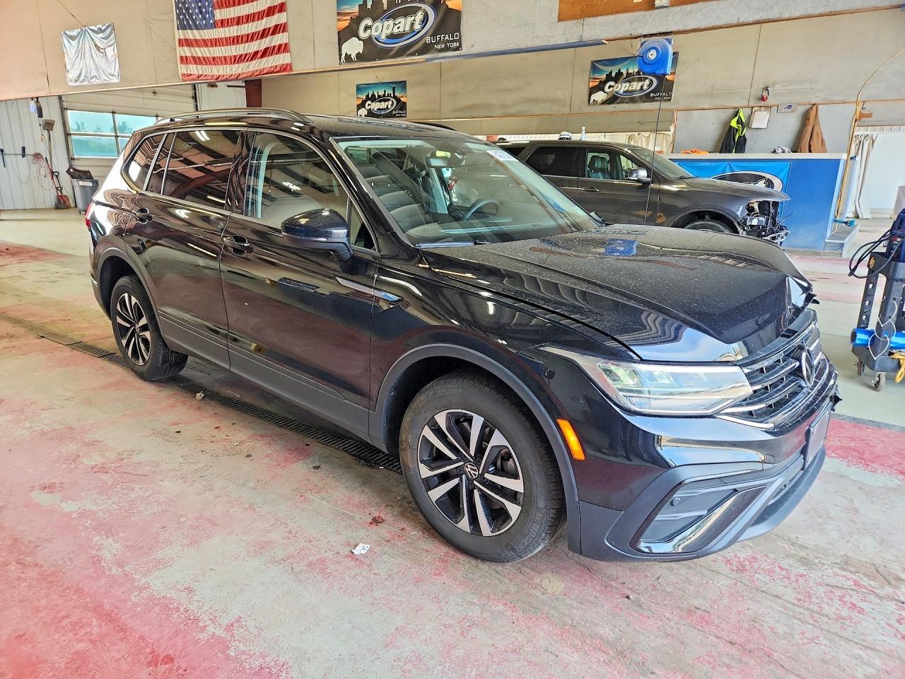 2023 Volkswagen Tiguan S - zdjęcie 4