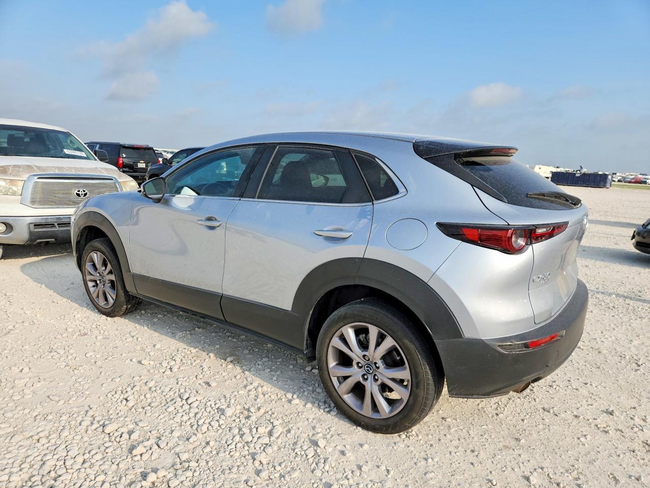 2021 Mazda Cx-30 Select - zdjęcie 2