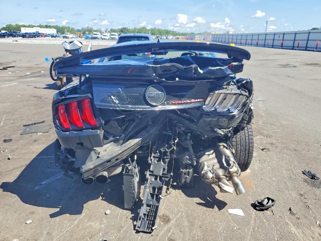 2021 Ford Mustang Gt - zdjęcie 6