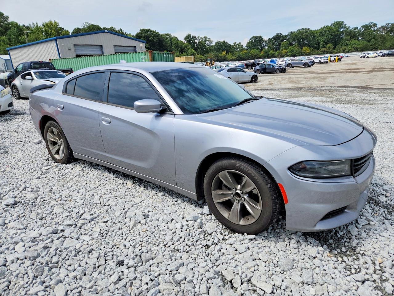 2016 Dodge Charger Sxt - zdjęcie 4