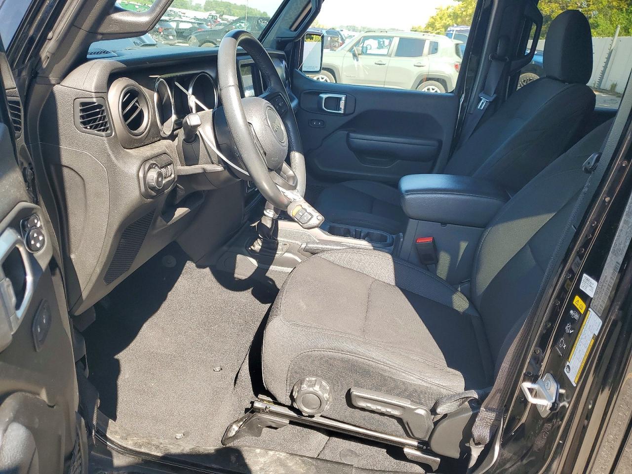 2021 Jeep Wrangler Unlimited Sport - zdjęcie 7