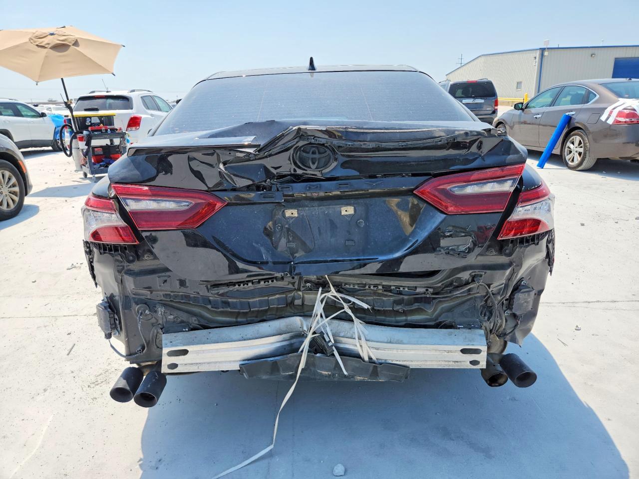 2022 Toyota Camry Xse - zdjęcie 6