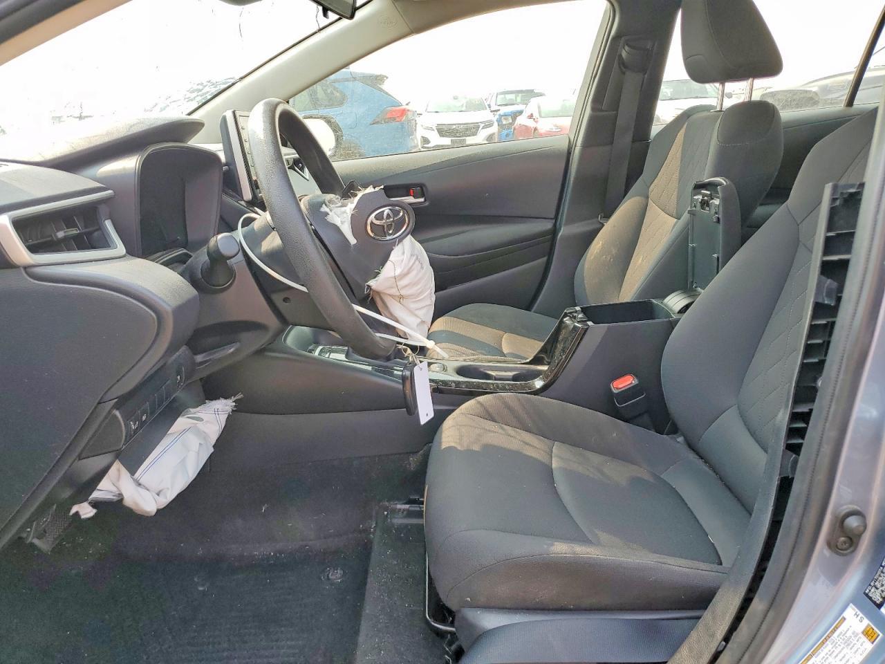 2021 Toyota Corolla Le - zdjęcie 7