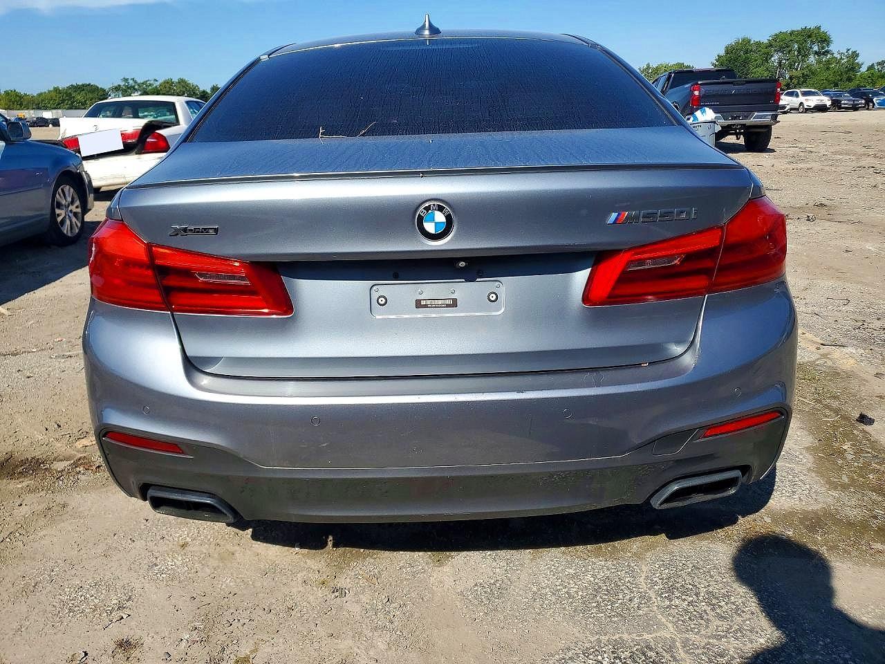 2018 BMW M550Xi - zdjęcie 6
