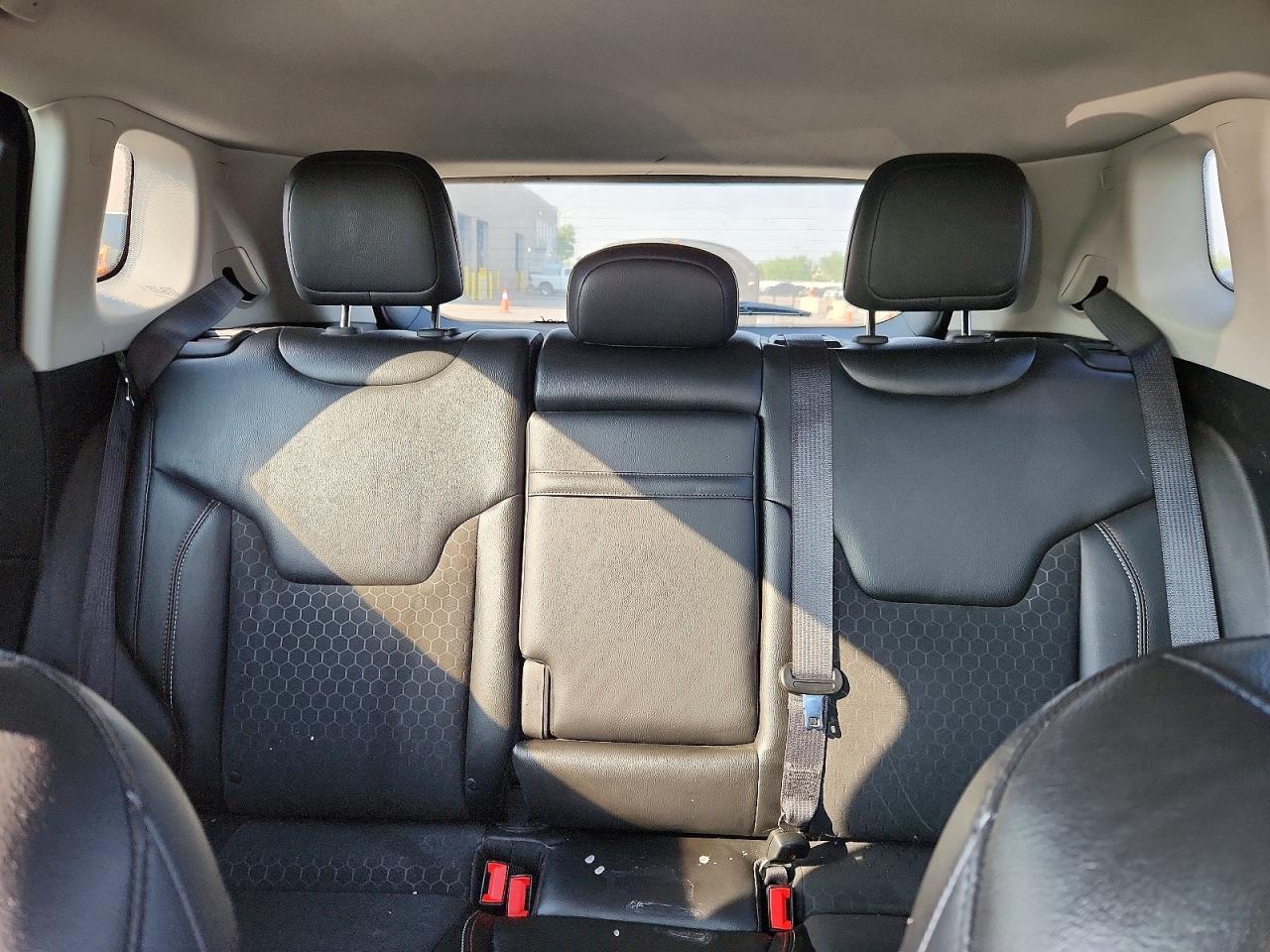 2018 Jeep Compass Latitude - zdjęcie 10
