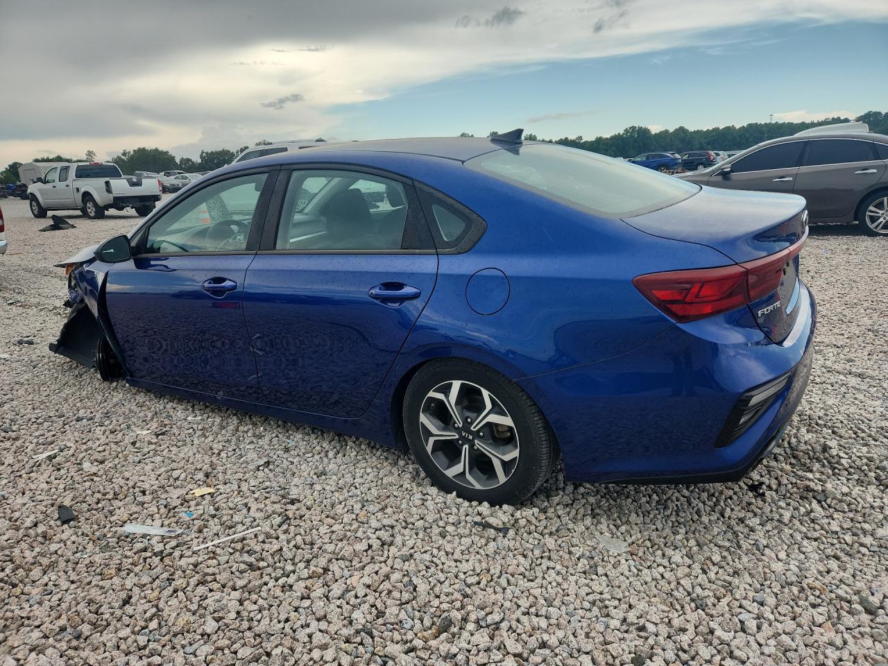 2019 Kia Forte Lxs - zdjęcie 2