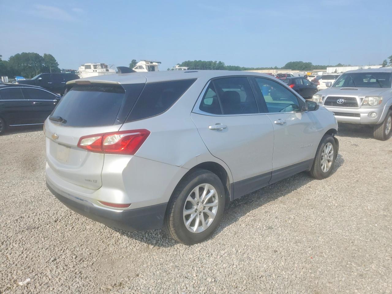 2018 Chevrolet Equinox Lt - zdjęcie 3