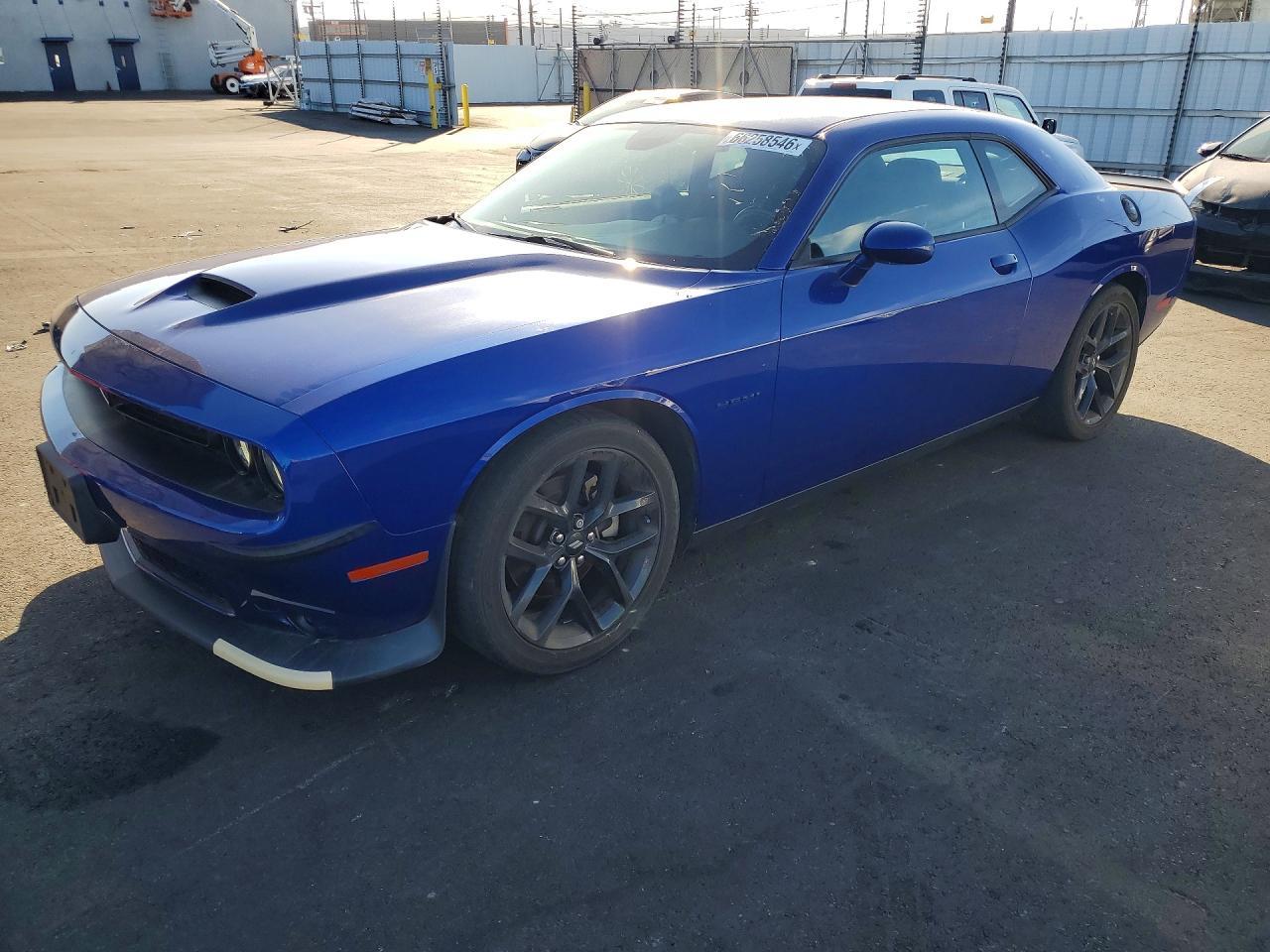 2021 Dodge Challenger R/T - zdjęcie główne
