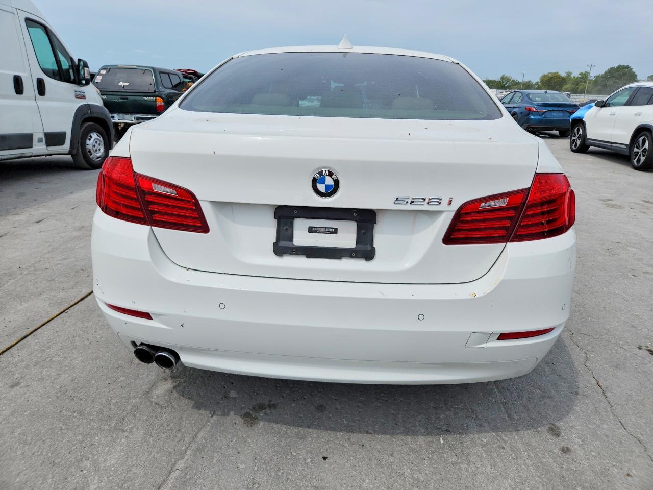 2014 BMW 528 I - zdjęcie 6