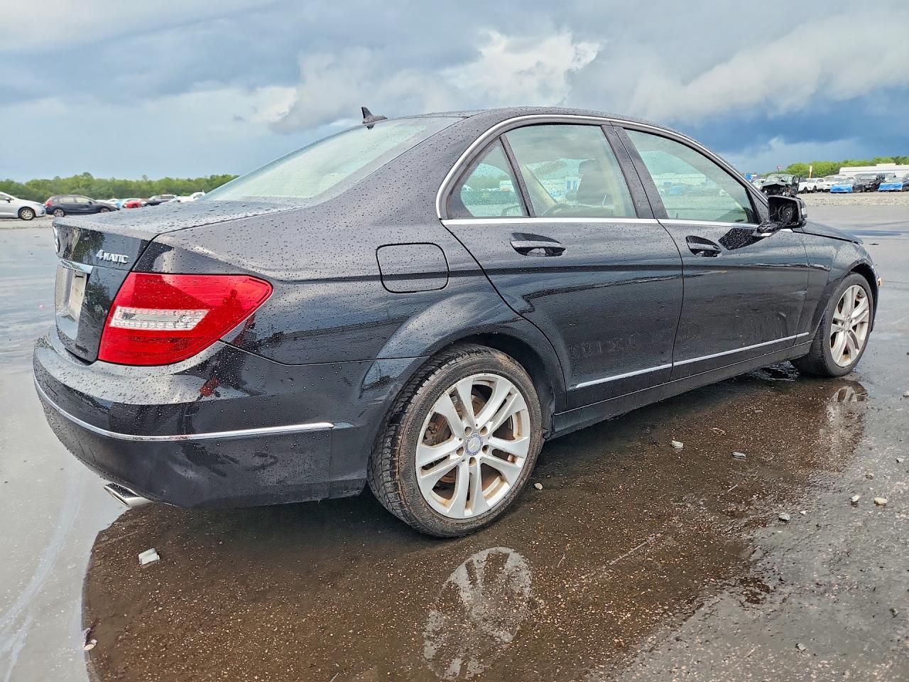 2014 Mercedes-Benz C 300 4Matic - zdjęcie 3