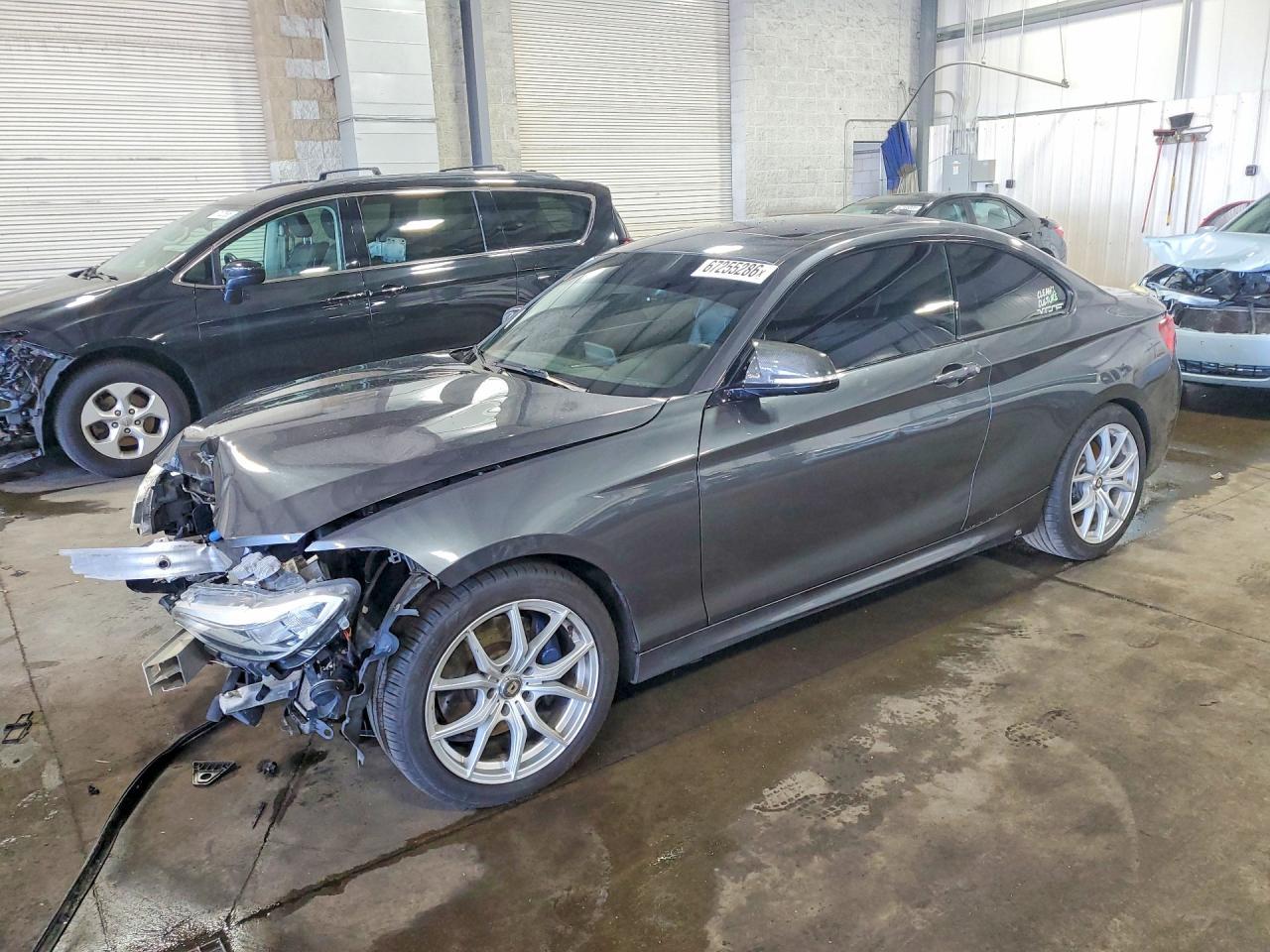 2015 BMW Seria 2 Coupe M235i - zdjęcie główne