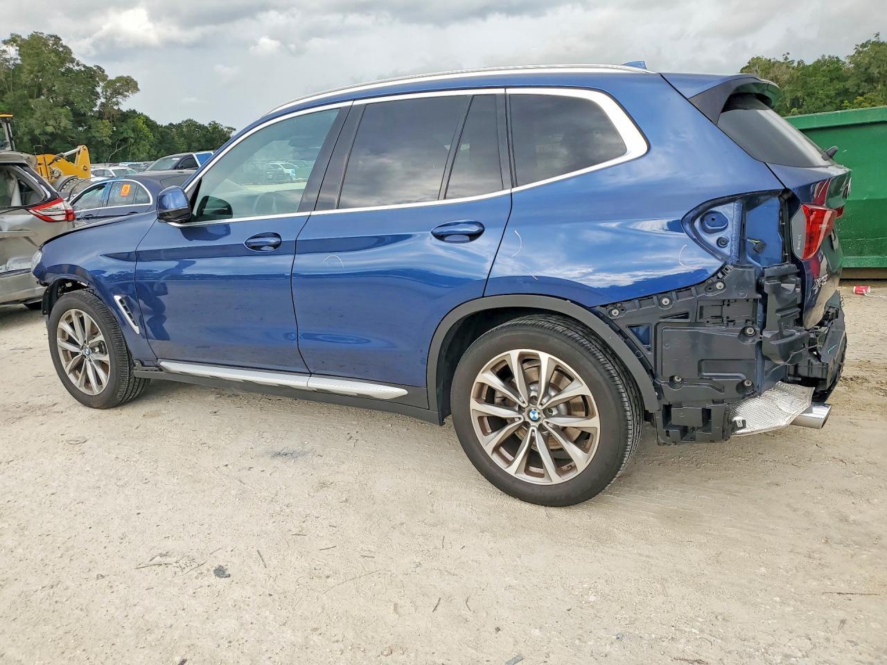 2019 BMW X3 Sdrive30I - zdjęcie 2