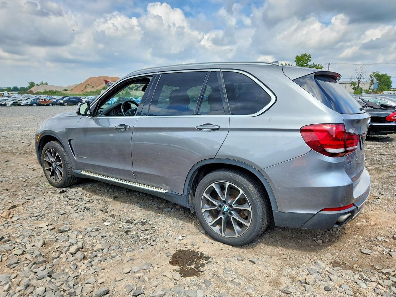 2014 BMW 5 Series - zdjęcie 2