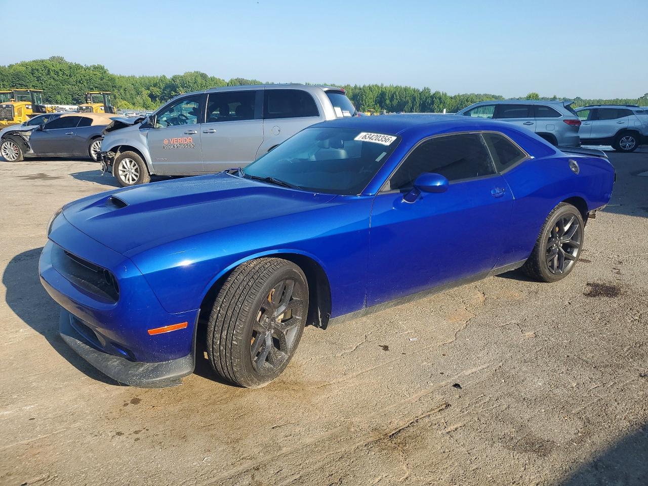 2022 Dodge Challenger R/T - zdjęcie główne