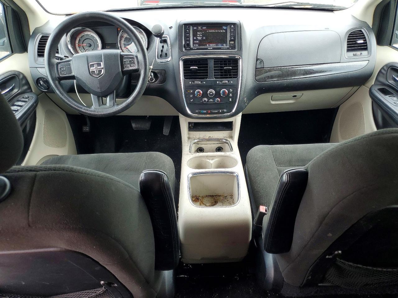 2016 Dodge Grand Caravan Sxt - zdjęcie 8