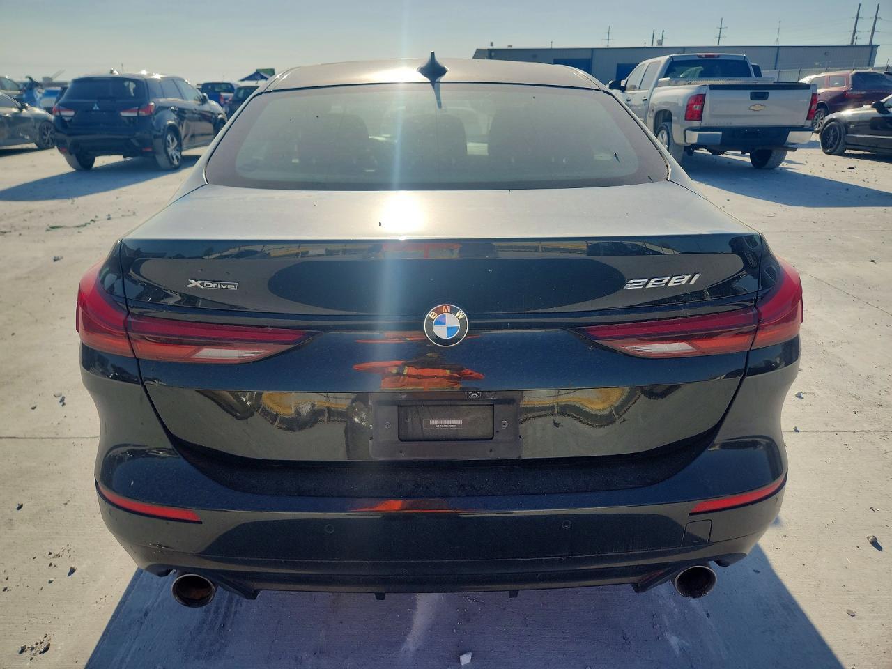 2021 BMW Seria 2 228i - zdjęcie 6