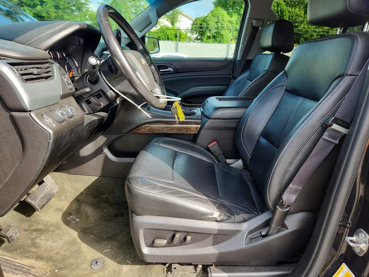 2015 Chevrolet Suburban K1500 Lt - zdjęcie 7