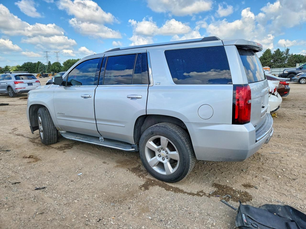 2015 Chevrolet Tahoe K1500 Ltz - zdjęcie 2