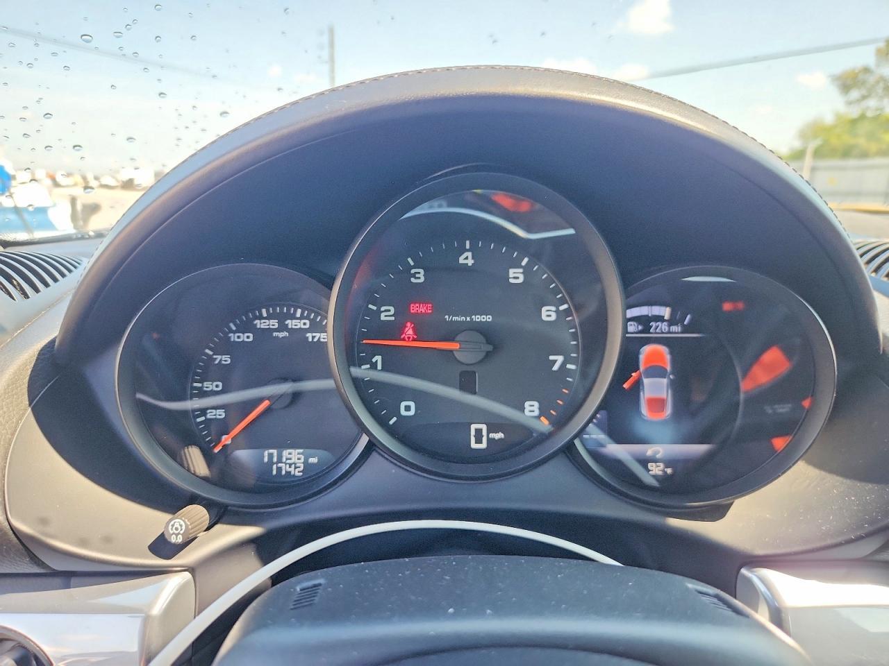 2024 Porsche 718 Cayman - zdjęcie 9