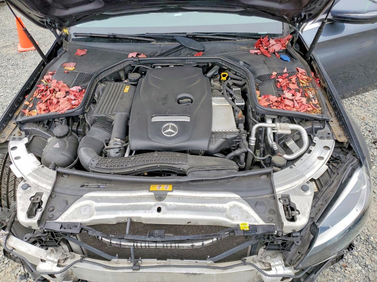2016 Mercedes-Benz C 300 4Matic - zdjęcie 11