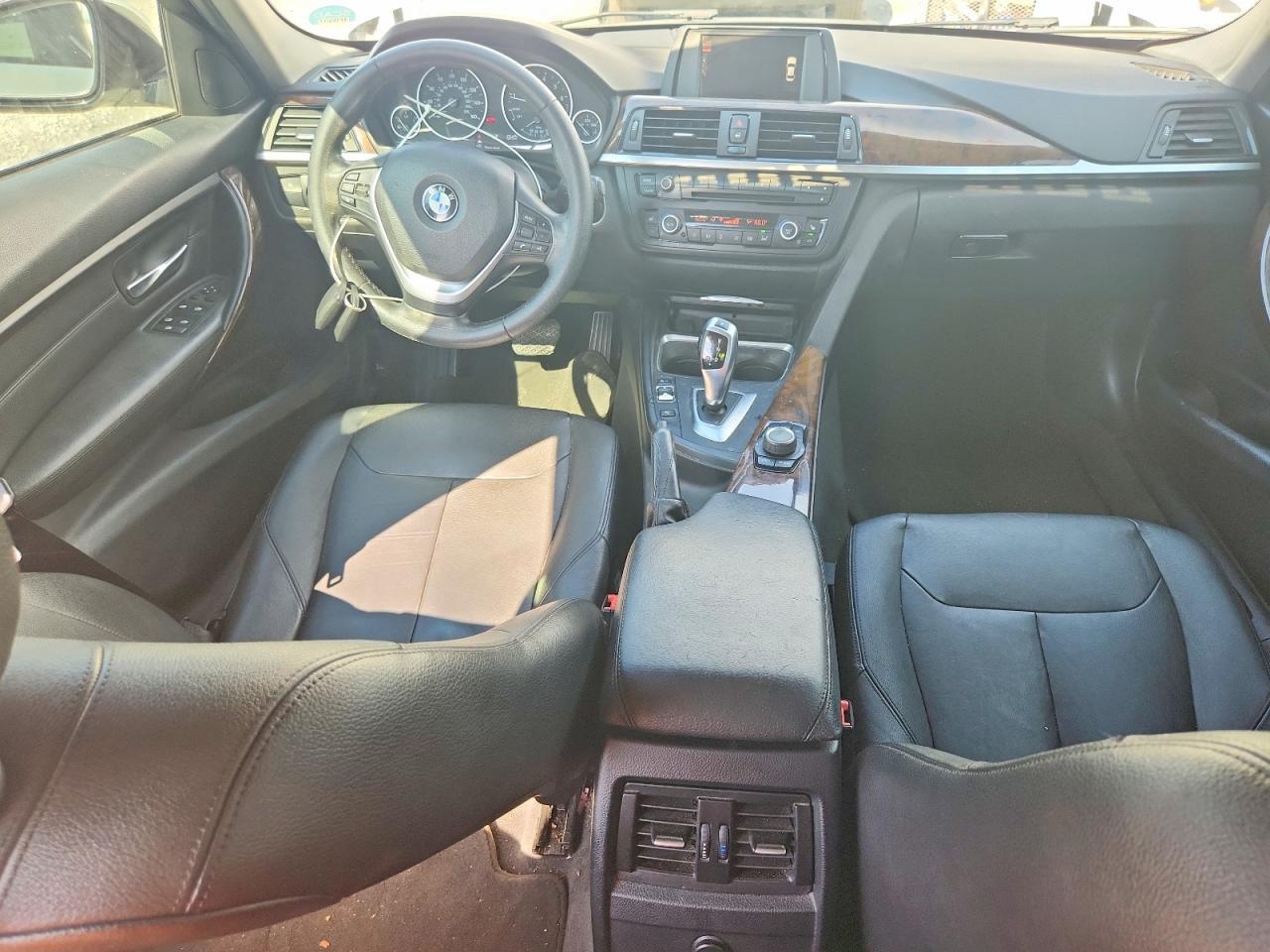 2015 BMW 328 I - zdjęcie 8